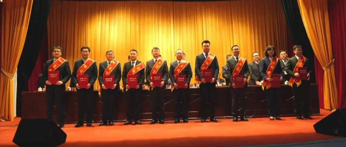 名義.jpg