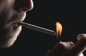 寒冬來(lái)臨，心腦血管病高發(fā)，老人們?nèi)绾晤A(yù)防？