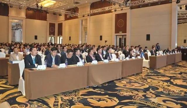 省醫院協會地市級中心醫院暨企業醫院分會一屆三次年會在滕舉辦